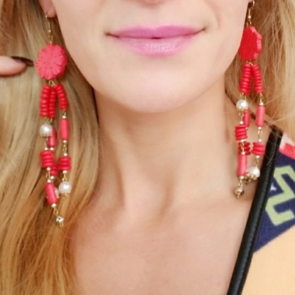 DANGLING RED EARRINGS - Picture 2 of 4